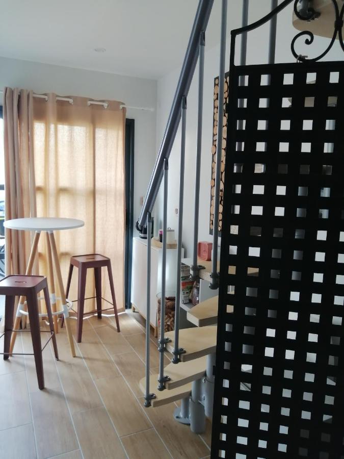 Le Clos Du 51 - Chambres D'Hotes Abondant المظهر الخارجي الصورة